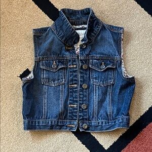 💙🍂Girls Jean vest from Forever 21 Girls / Size US 11/12